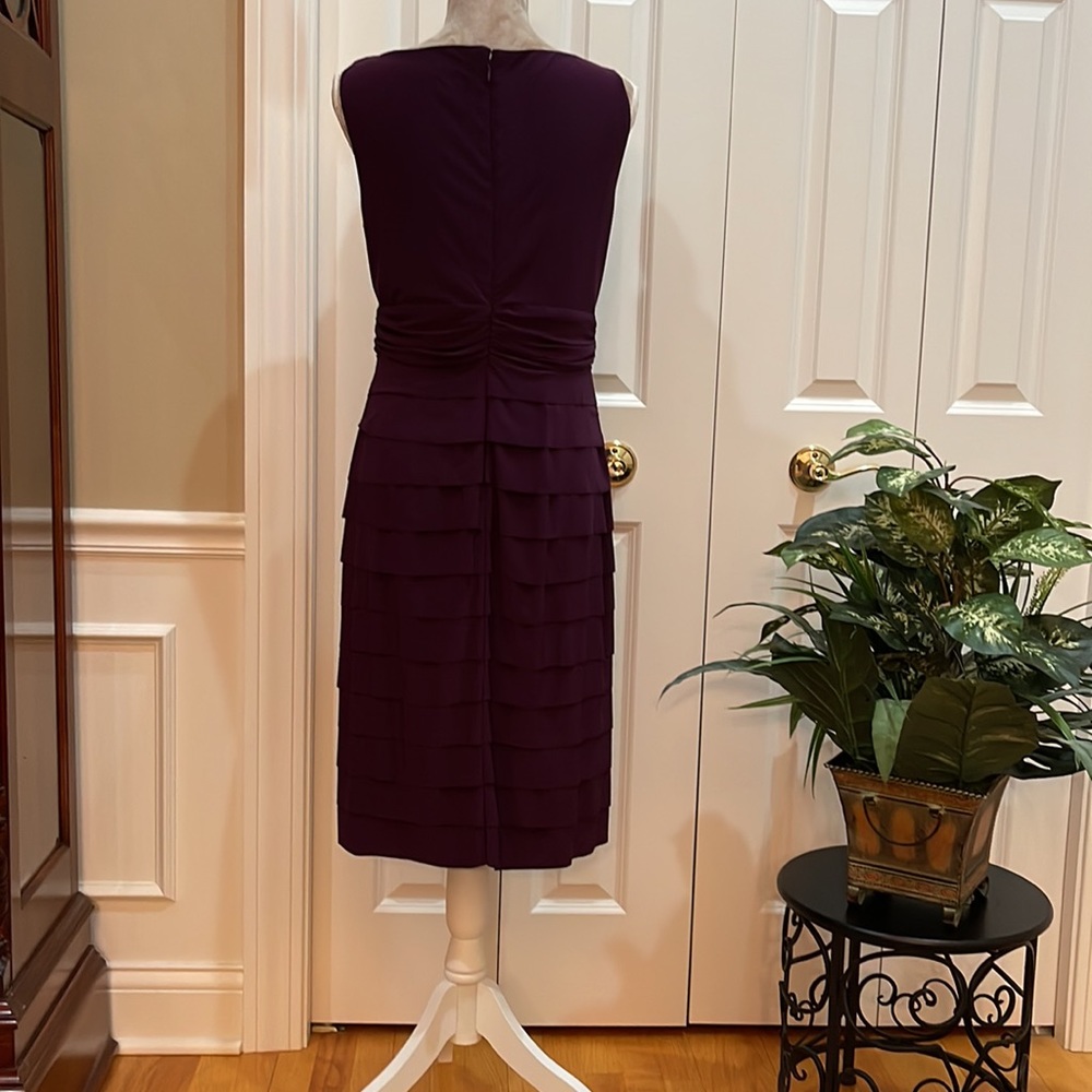 Dress - Picture 4 of 5